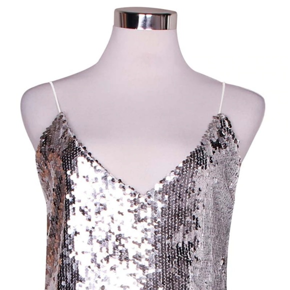 Deep V Neck Silver Sequined Backless Sexy Mini - Picture 4 of 6
